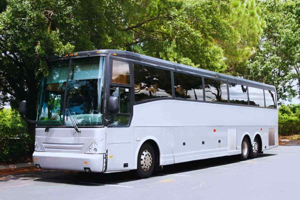 Charter-Bus Rental