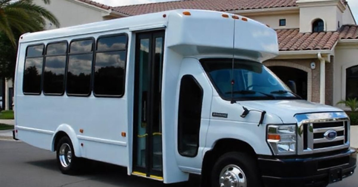 freepik__1020-passenger-party-buses__99518 freepik__1020-passenger-party-buses__99518